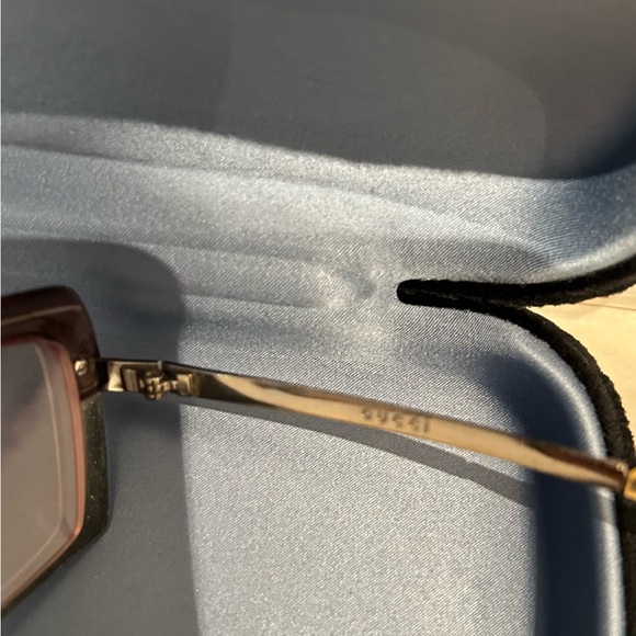 Gucci 1990s VINTAGE sunglasses! - Picture 2 of 7